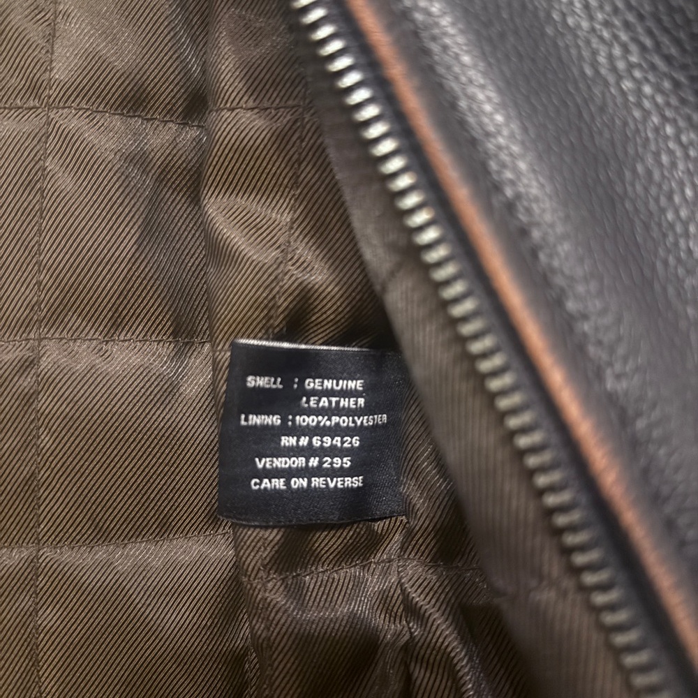 Men's Black Rivet Genuine Leather Jacket - Picture 3 of 6